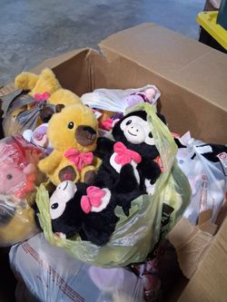 120 peluches