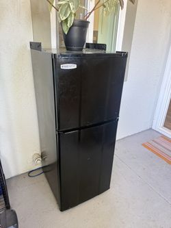 Micro Fridge