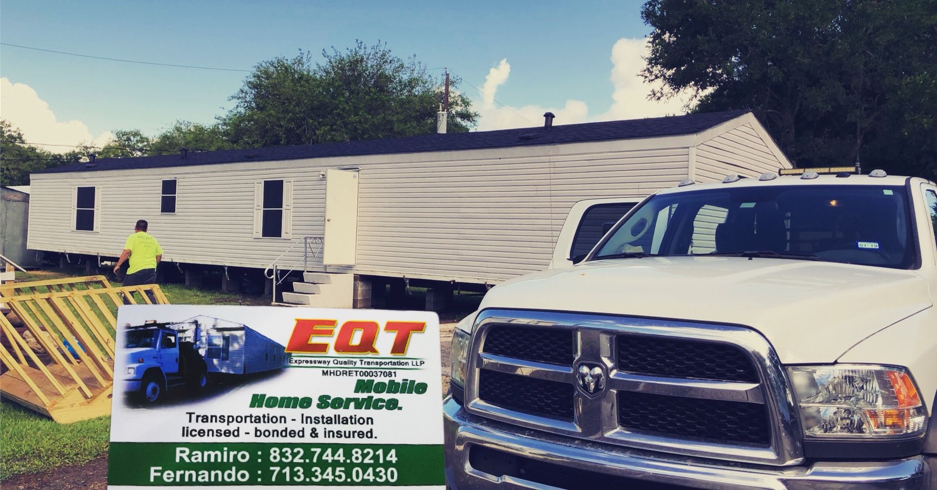 Mobile home movers / movedores de casas móviles