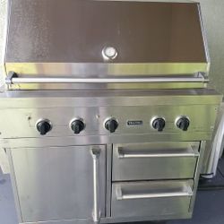 Viking Professional Series Grille
