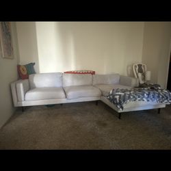 L Shaped Sectional Couch 