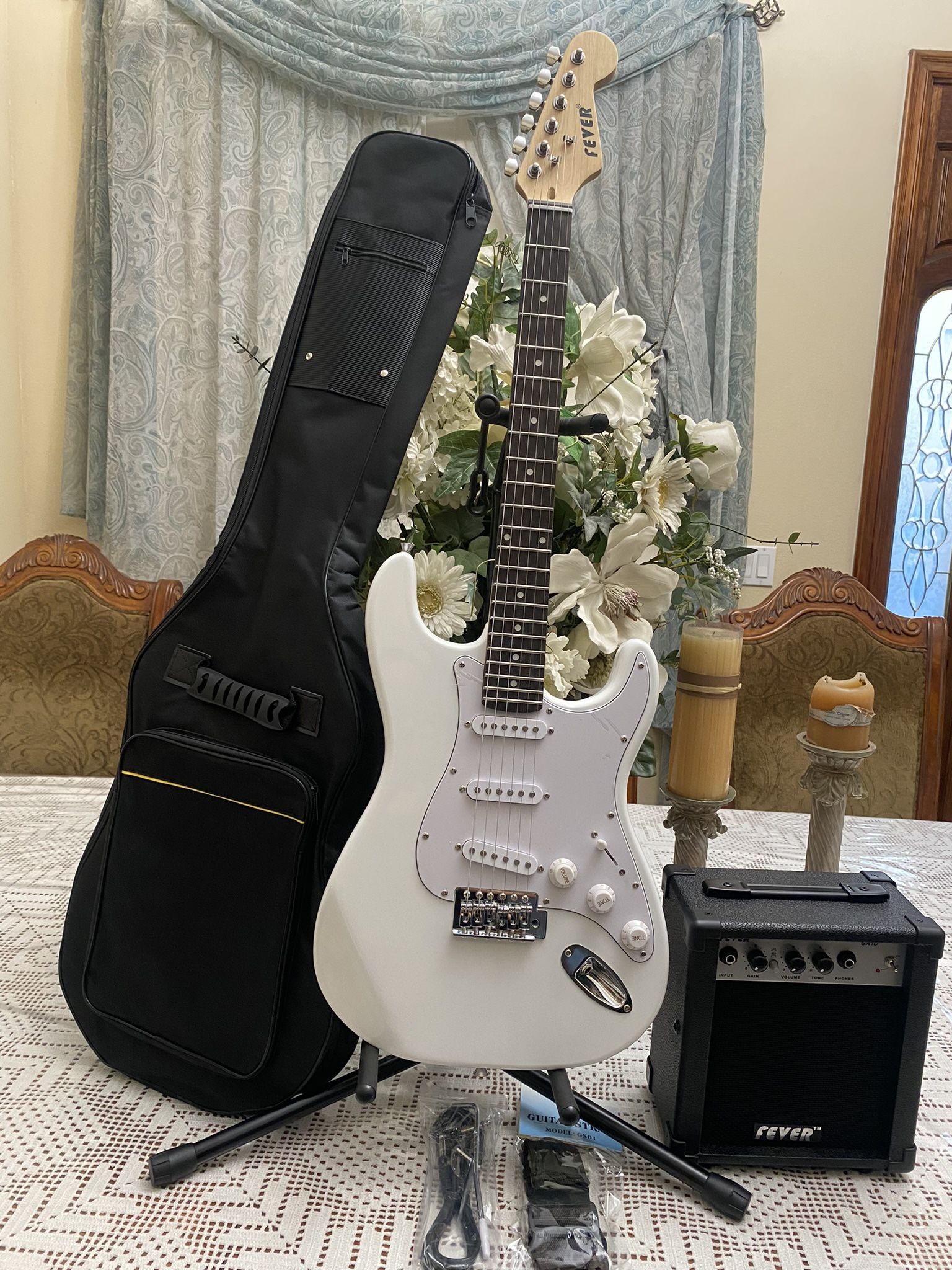 Fever Electric Guitar Package