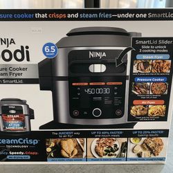 Ninja Foodi Pressure Cooker Steam Fryer, 6.5QT for Sale in Visalia