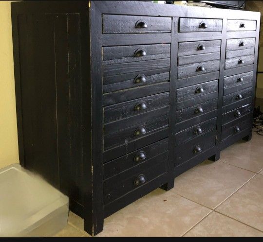 restoration hardware black dresser St. James 5-Drawer Dresser from Restoration Hardware for sale at Pamono