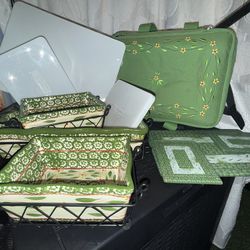 🌿 Temptations Old World Green 3-Piece Bakeware Set w/ Racks & Carrier