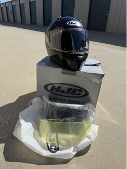 Motorcycle helmet