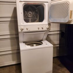 Kenmore Stackable Washer And Electric Clothes Dryer