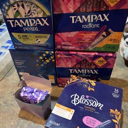 5 Boxes Of Tampons 