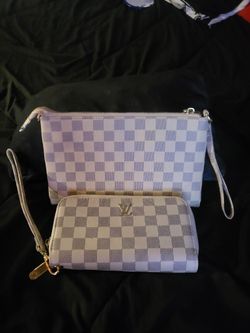 Unauthetic Wrist Wallet And Wallet 