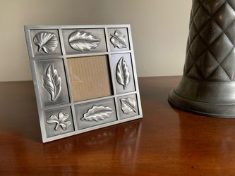 Pewter Leaf 5" Frame  (Art Window -2")