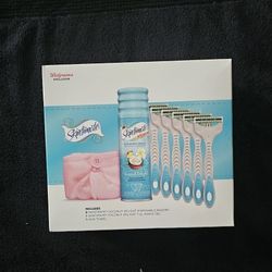 2 Skintimate Gift Sets 2x16