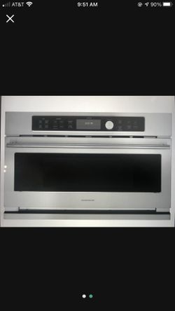 GE Monogram ZSC2202 GE Built-In-Oven.