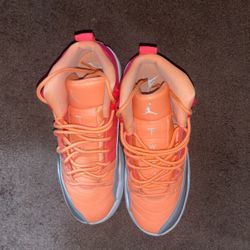 Air Jordan 12 Sunrise Size 6.5 Gs
