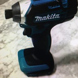 Makita 18v LXT IMPACT DRIVER (Brand New)