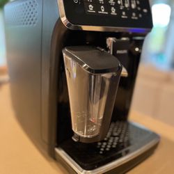 Philips 3200 Series Fully Automatic Espresso Machine w/ LatteGo Milk Frother (EP3241/54)
