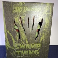 SDCC 2011 Exclusive Swamp Thing - DC Universe Classics Mattel
