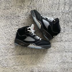 Jordan 5 Metallic