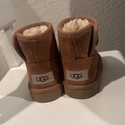 Toddler Ugg 8c