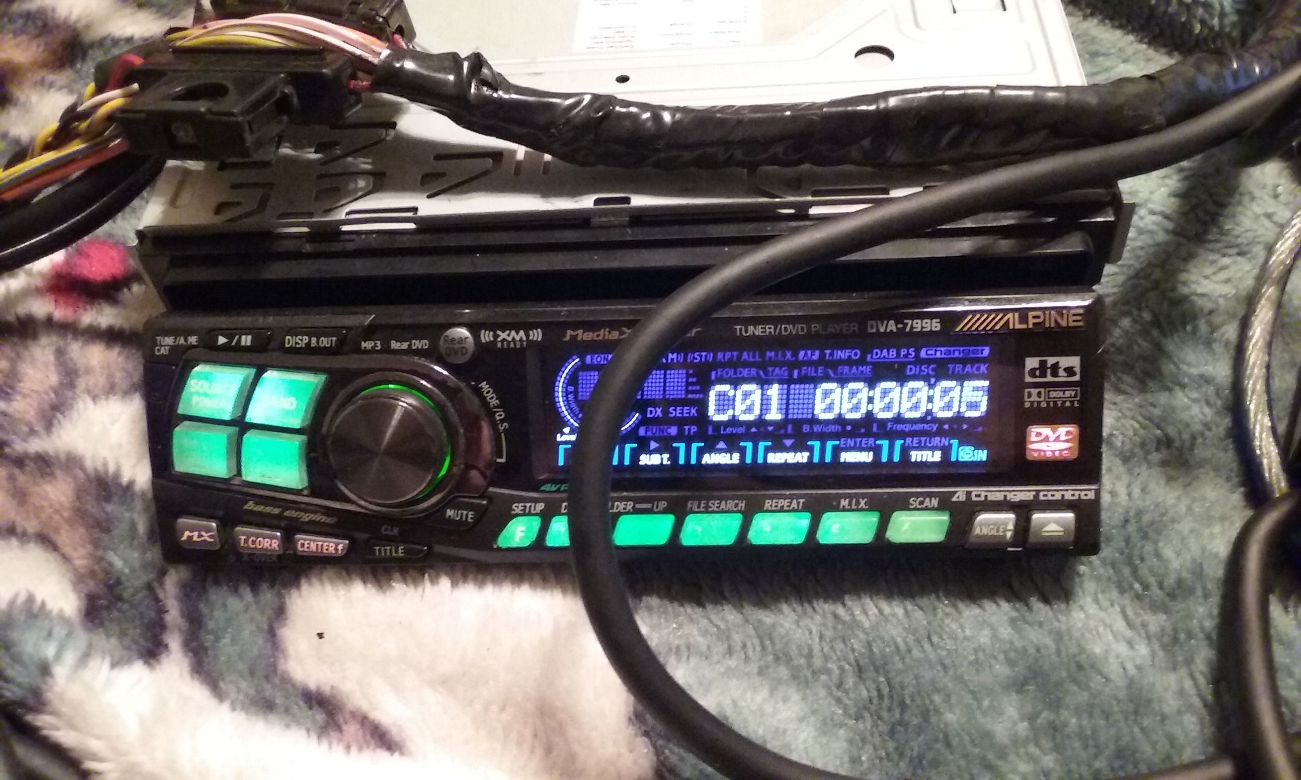 Alpine Dva-7996 dvd car stereo