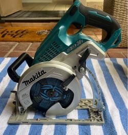Makita Circular Saw xsro1