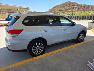 2013 Nissan Pathfinder