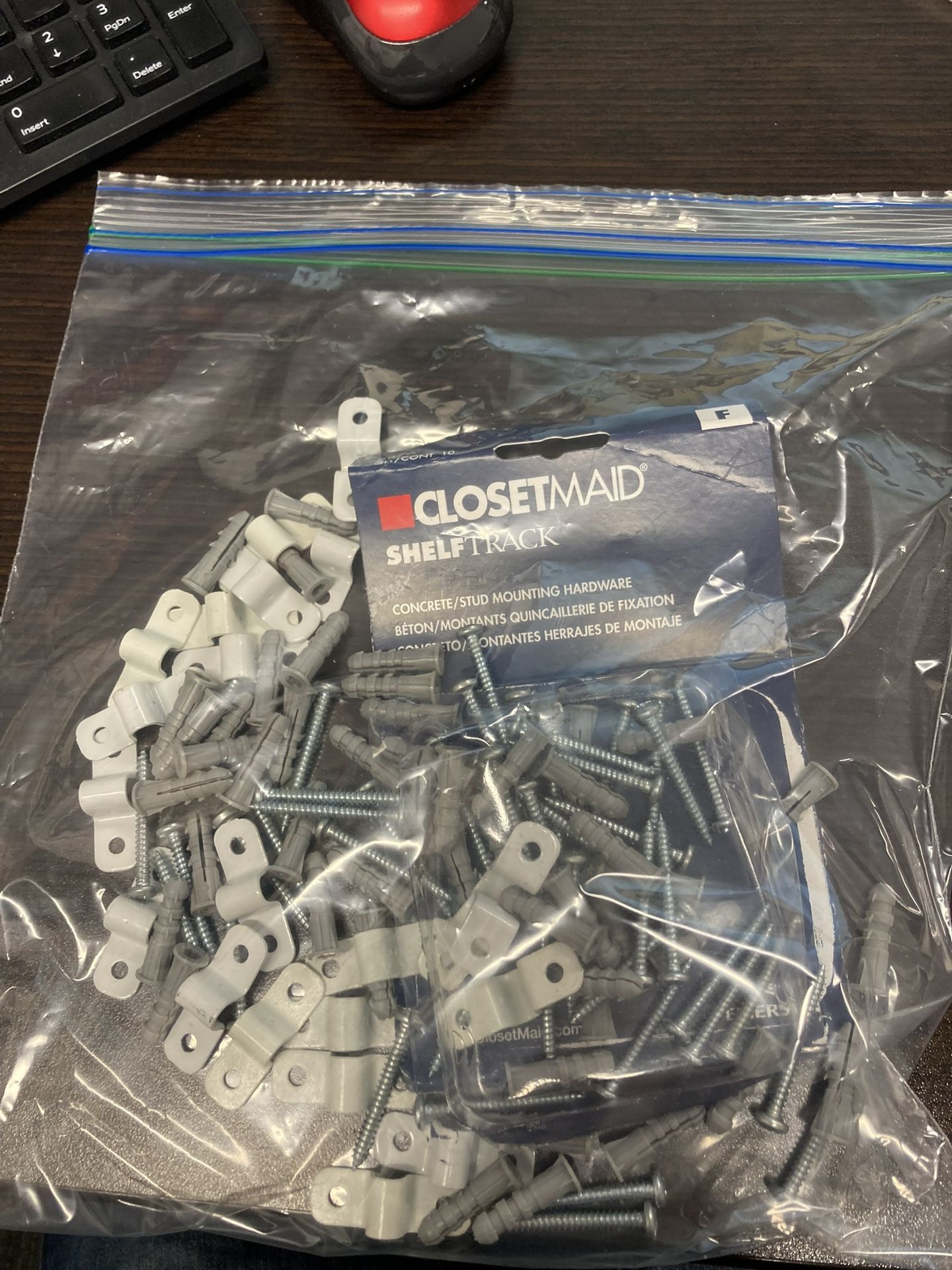 Closetmaid Shelf clips and anchors-115 count