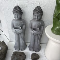 2 Matching Asian Chinese Buddha Statues For Garden Or Inside. Use For Candle, Incense, Lotus Flower Or Complementing Your Zen Chinoiserie Decor. 