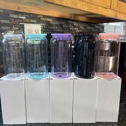 plastic and glass 16oz cups