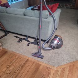 Dyson Snail Vacuum & Attachments