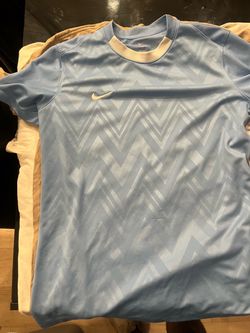Men Nike shirts