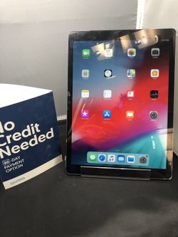 Apple iPad Pro 12.9” 256gb — You can come to my store- —875 N Mill St Lewisville Texas Bam liquidation —- * Monday- Friday 9a
