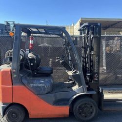 SERIOUS FORKLIFT BUY!! WARRANTY!!