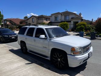 2006 gmc Yukon Denali
