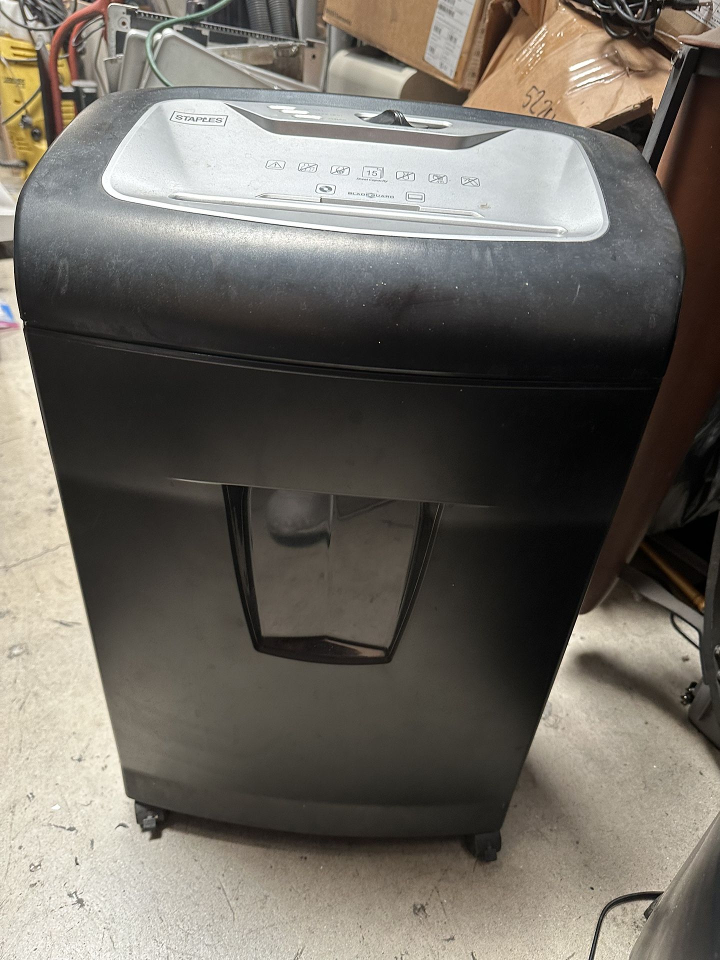 Staples Shredder SPL-TXC15A