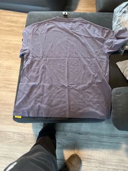Gallery dept tee size L