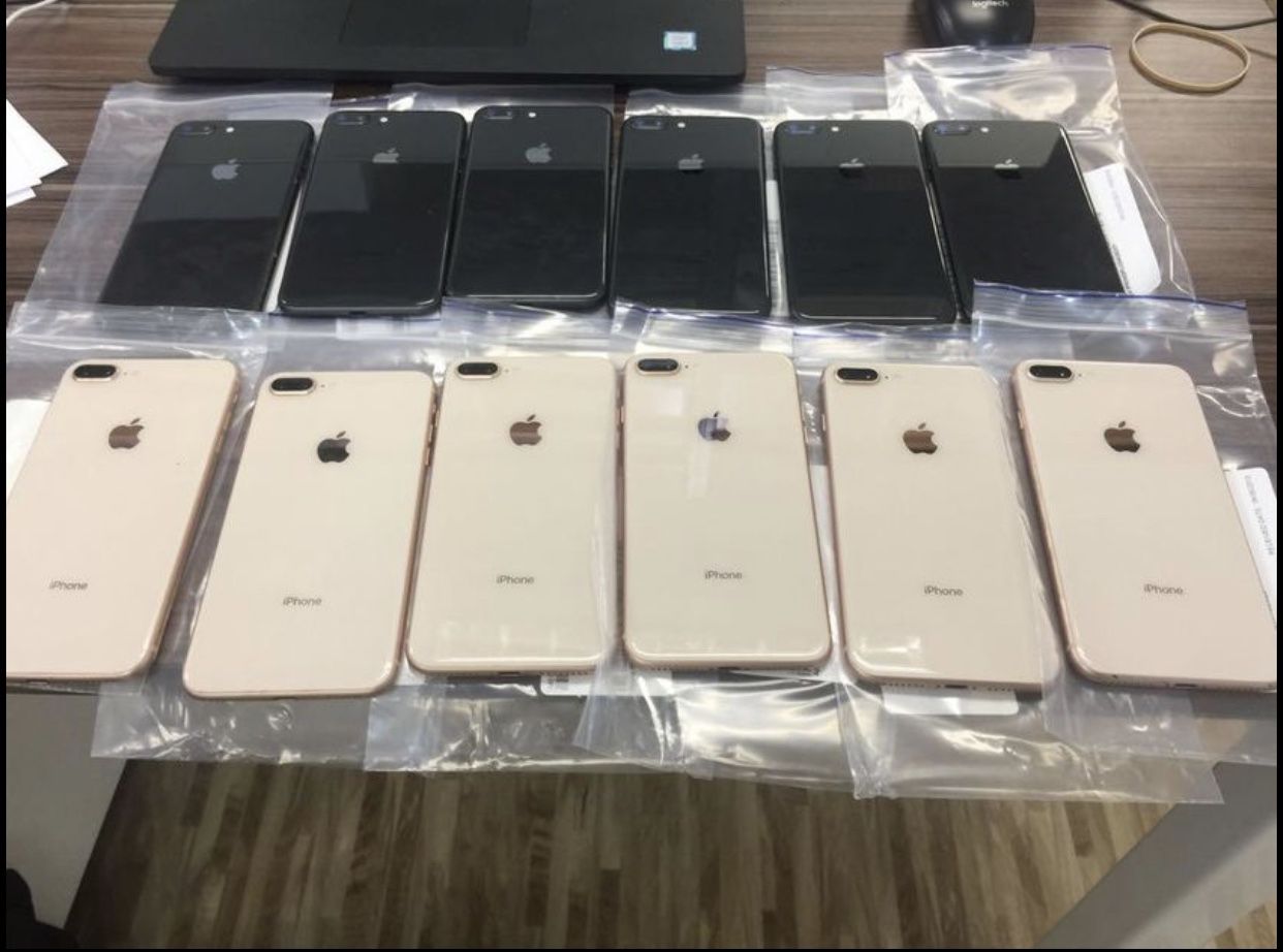 IPHONE 8 PLUS 64GB UNLOCKED 