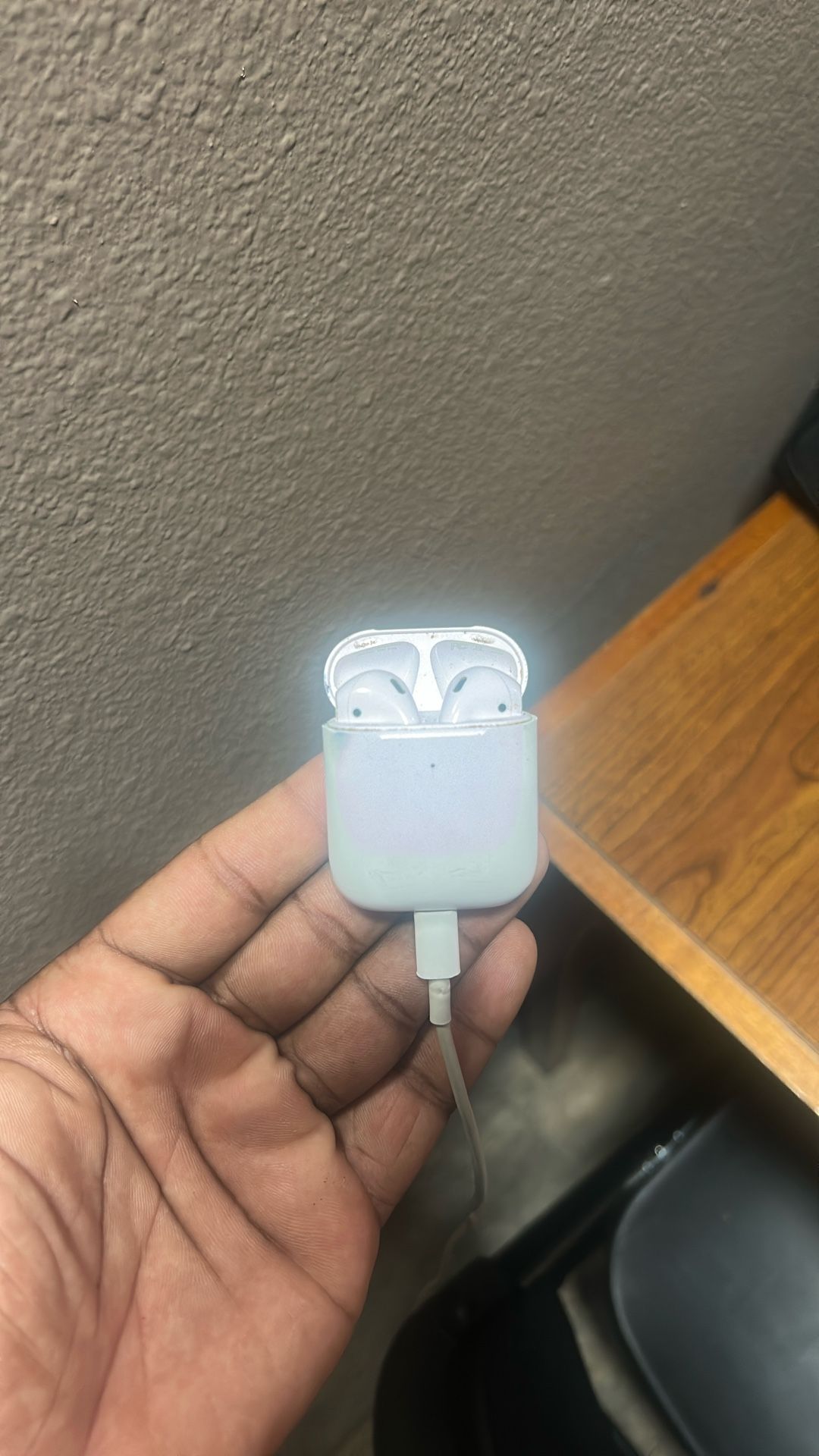 AirPods