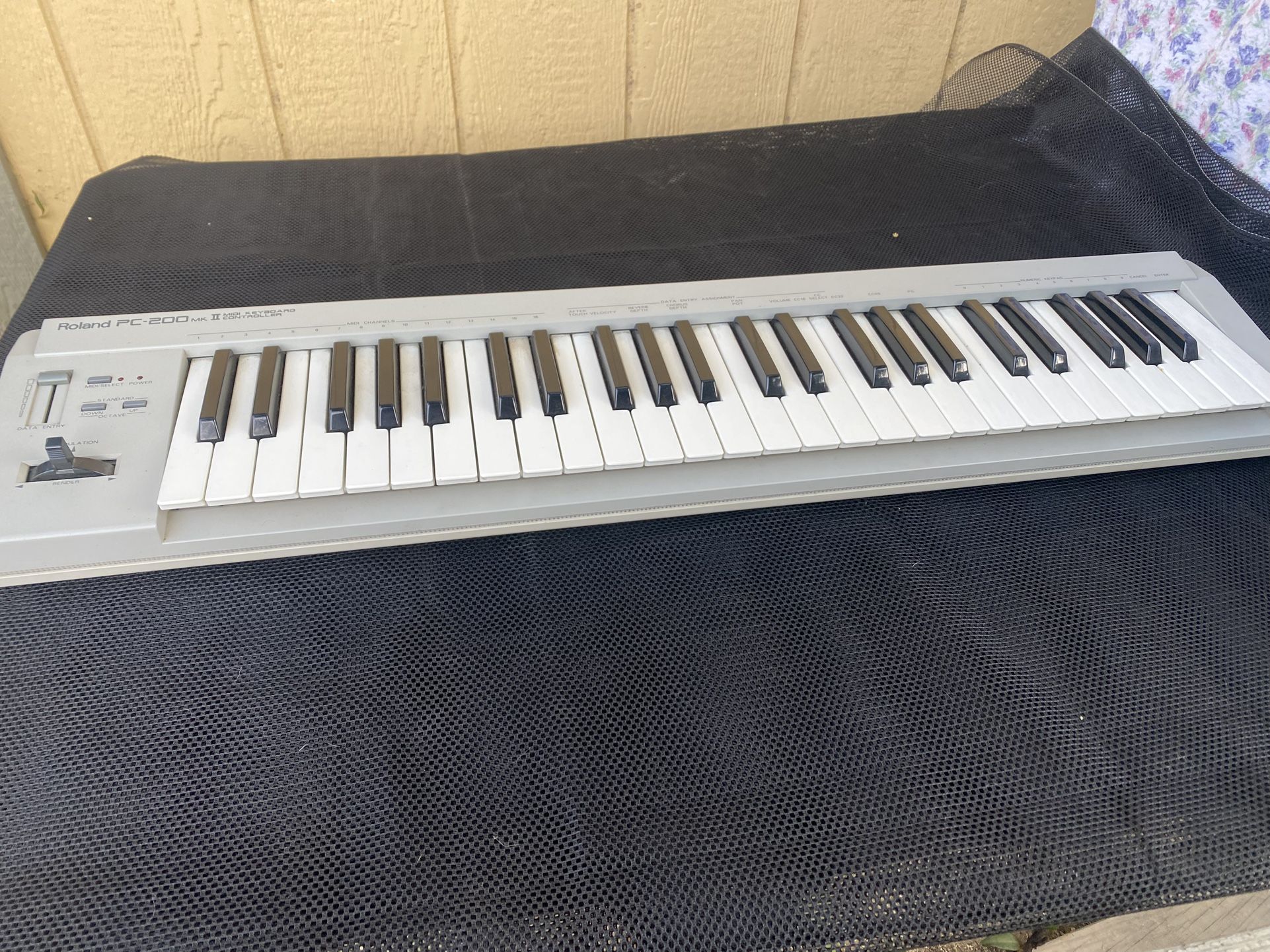 Roland PC 200 mk ll Keyboard Controller