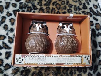 Salt & pepper owl shakers