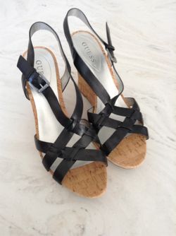 Guess sandles