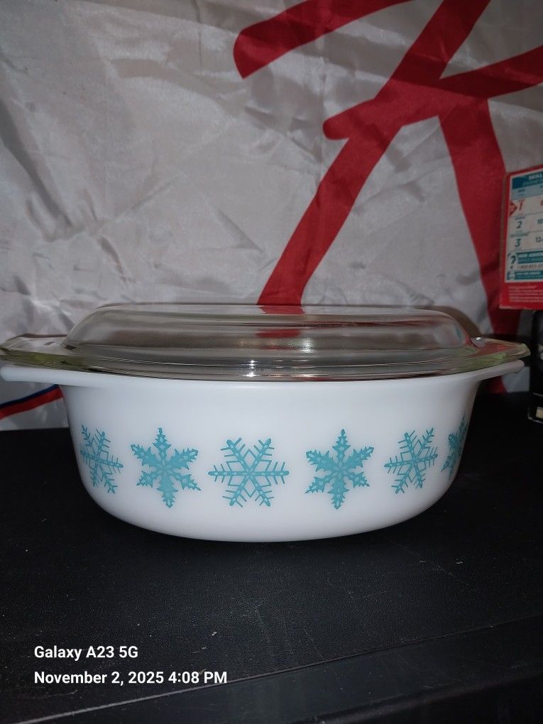 Rare Vintage Pyrex