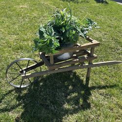 New Garden Wheelbarrow 