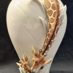 FRANZ "Endless Beauty" Giraffe Sculptured Porcelain Vase