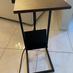USB Table