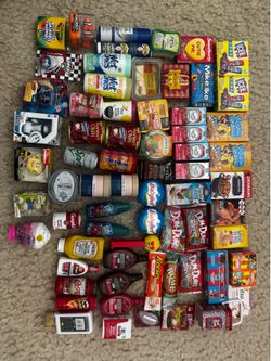 Mini brand toys