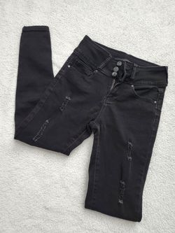 ✅️ Black Skinny Jeans• Size S - 5/27• Great Condition• $10firm