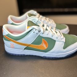 Size 10.5 Nike Dunk Low NY vs NY