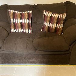Beautiful & Comfy Chocolate Brown Couch 
