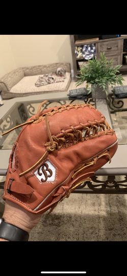 Baseball glove