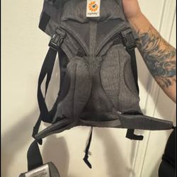 ErgoBaby Baby Carrier - Like New